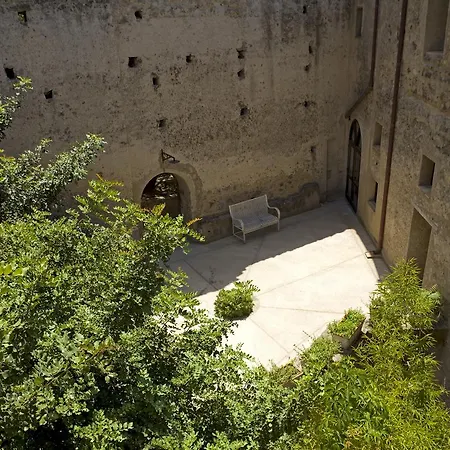 Готель Il Monastero